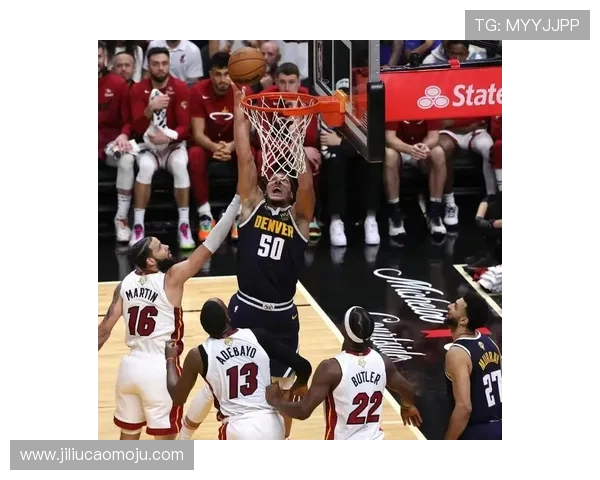 戈登遭撞倒未能得分比赛进程分析